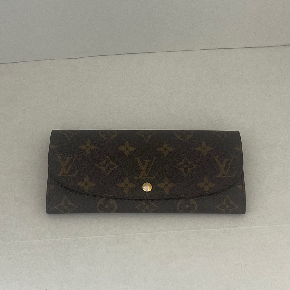 Louis Vuitton Monogram Flowers Design‎ Wallet.